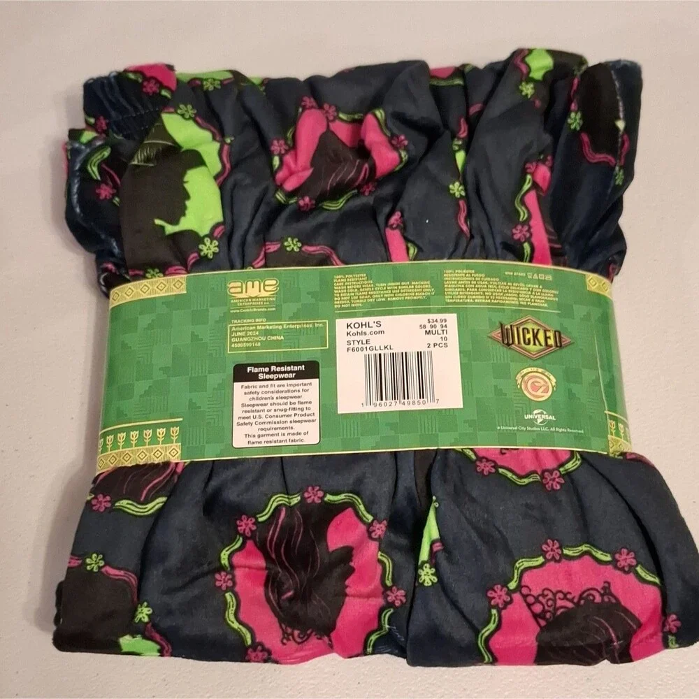 Wicked Girls 2pc Pajama Set Sz 10 Flame Resistant Velour LS Elphaba Glinda Cozy